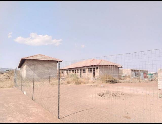 14 BEDROOM HOUSE FOR SALE IN MANKWENG